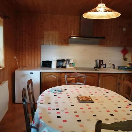 Bel Appartement Au Rez De Chaussee D'Un Chalet Jarrier Exteriör bild