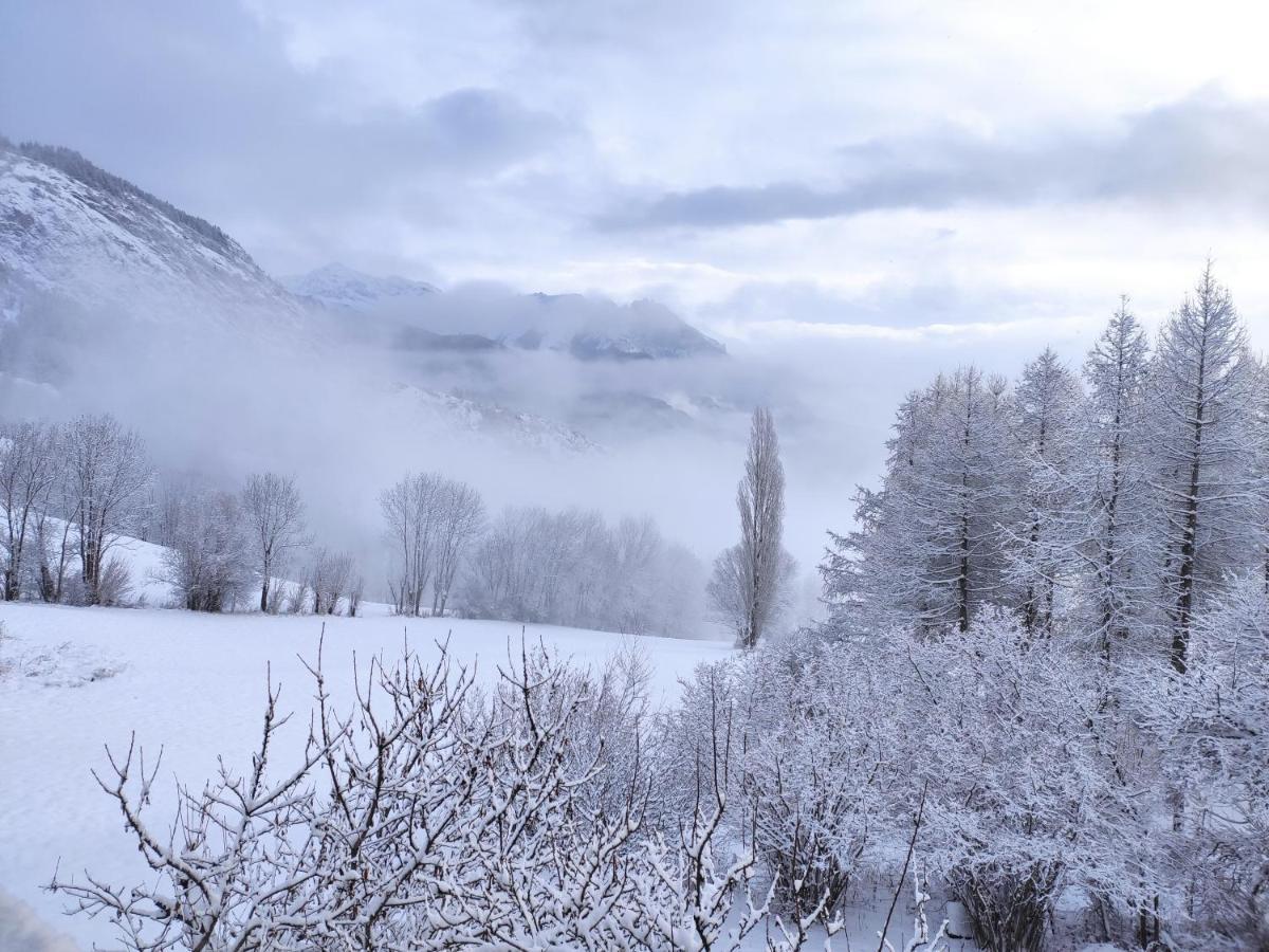 Bel Appartement Au Rez De Chaussee D'Un Chalet Jarrier Exteriör bild