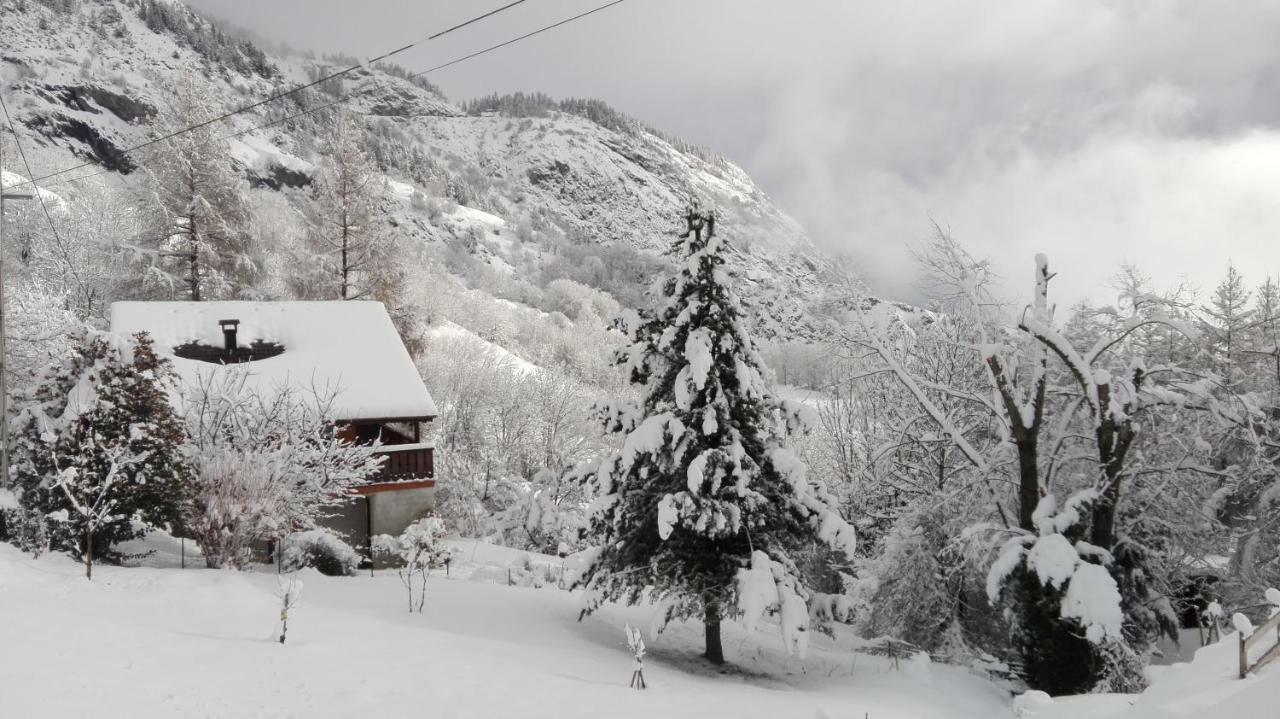 Bel Appartement Au Rez De Chaussee D'Un Chalet Jarrier Exteriör bild